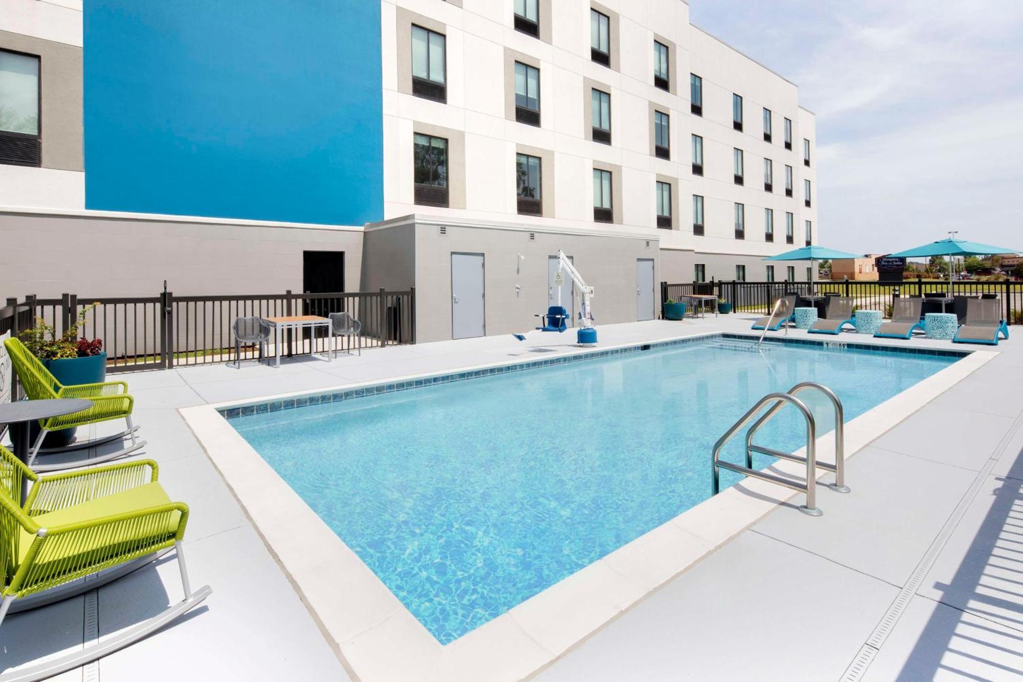 Hampton Inn & Suites D'Iberville בילוקסי מראה חיצוני תמונה